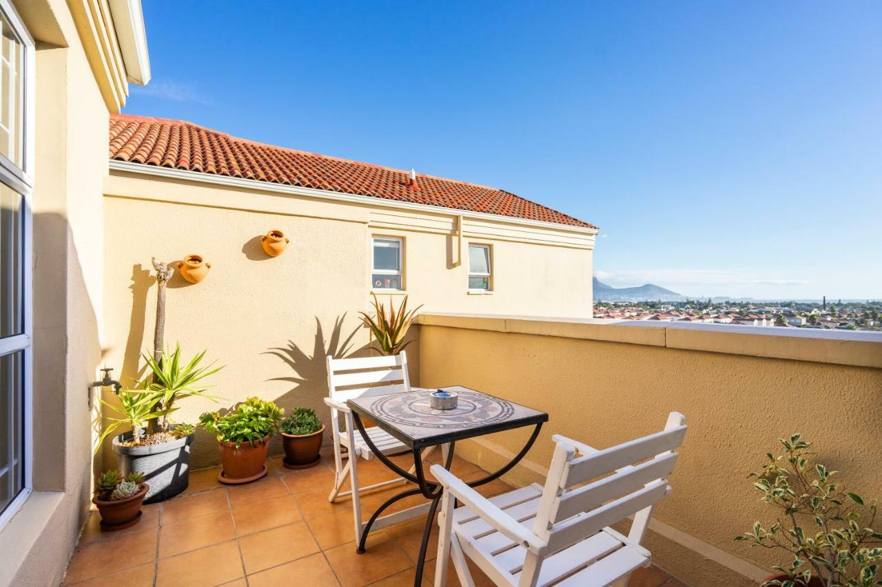 Villa Italia 26-63 Self Catering Penthouse Kapstaden Exteriör bild